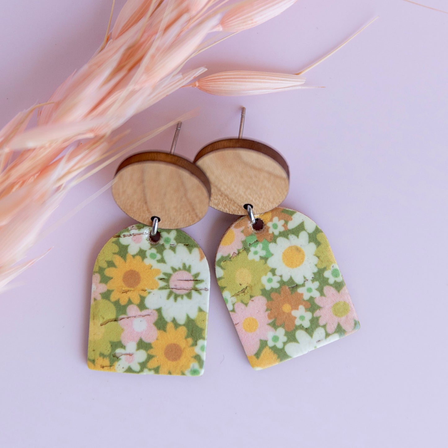 THE ARCH DANGLE in 60’s Retro Daisy/ Lightweight Wood + Leather Statement Earrings